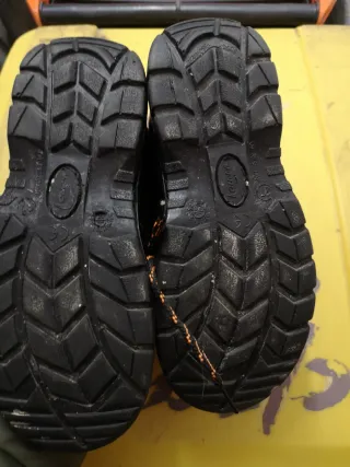 Zapatos de seguridad negros