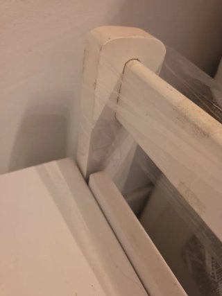 Baúl de madera blanco