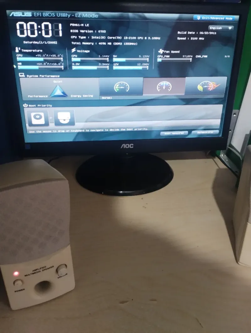 Computadora de escritorio AOC afbeelding 3