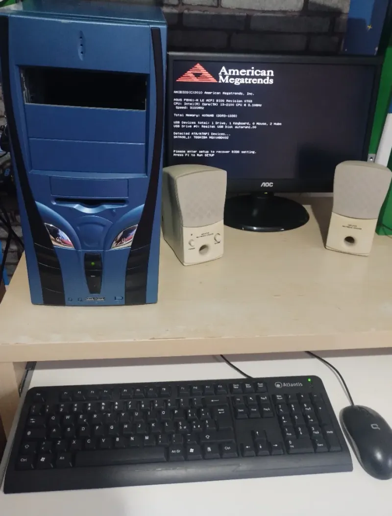 Computadora de escritorio AOC afbeelding 5