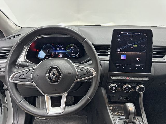 RENAULT Captur E-TECH  Techno Fast Track 105kW