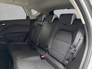 RENAULT Captur E-TECH  Techno Fast Track 105kW