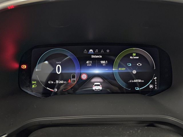 RENAULT Captur E-TECH  Techno Fast Track 105kW