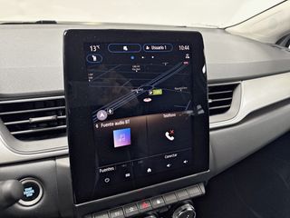 RENAULT Captur E-TECH  Techno Fast Track 105kW