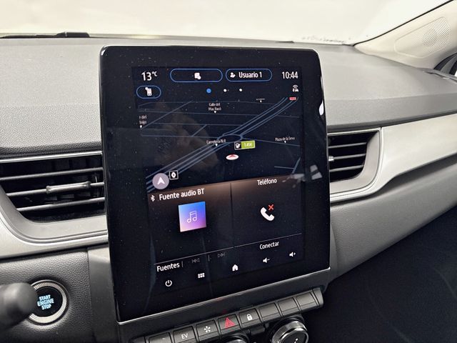 RENAULT Captur E-TECH  Techno Fast Track 105kW