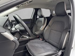 RENAULT Captur E-TECH  Techno Fast Track 105kW