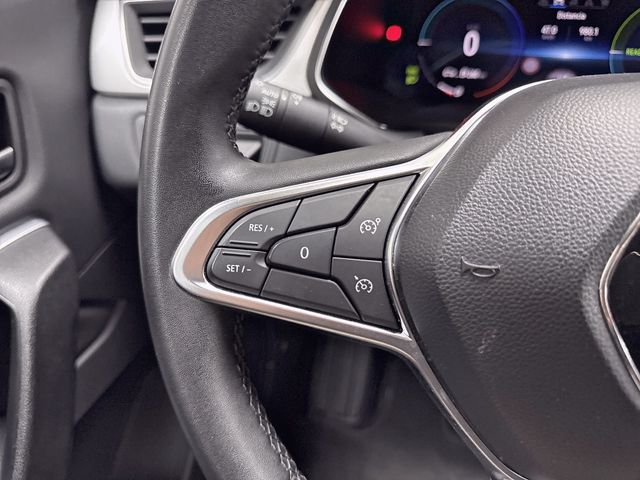 RENAULT Captur E-TECH  Techno Fast Track 105kW