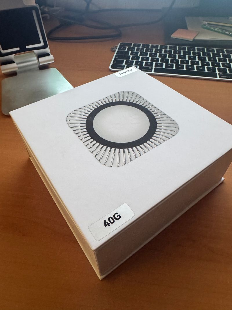 WD Black 2Tb sin uso + Mac mini M4 Dock Stand 40G afbeelding 5