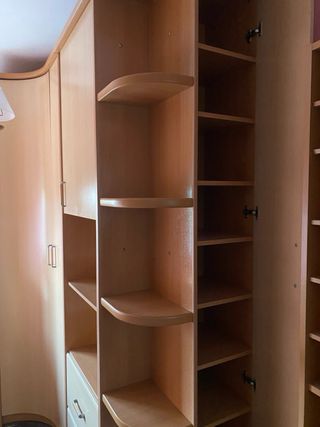 Dormitorio completo con esquinero muy grande