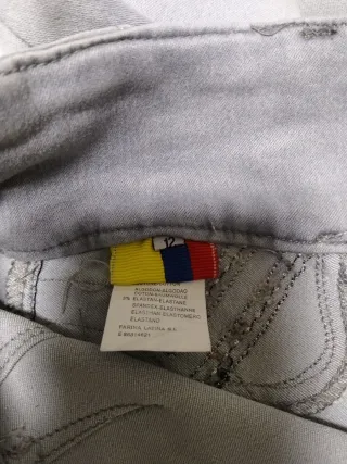 Pantalón Colombiano Gris con Pedrería