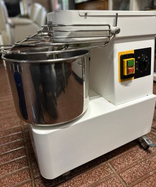 Amasadora Espiral 10L