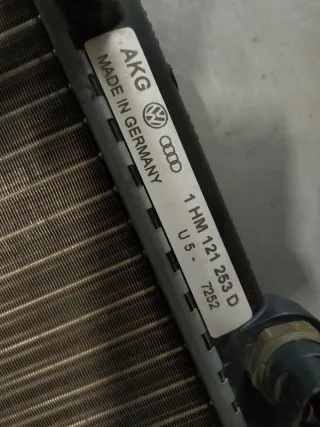 RADIADOR AGUA REFRIGERACION GRUPO VAG 1HM121253D