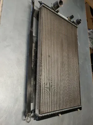 RADIADOR AGUA REFRIGERACION GRUPO VAG 1HM121253D