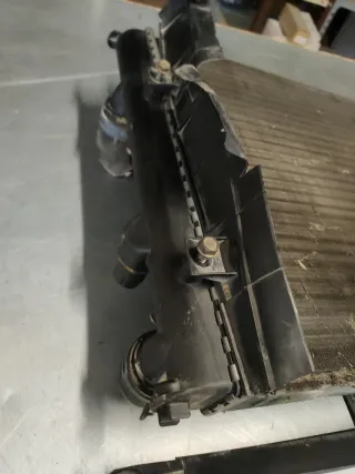 RADIADOR AGUA REFRIGERACION GRUPO VAG 1HM121253D