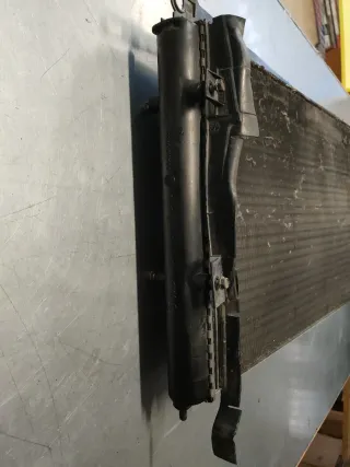 RADIADOR AGUA REFRIGERACION GRUPO VAG 1HM121253D