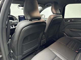 RENAULT Arkana 1.6 E-Tech Engineered 105kW