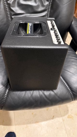 Amplificador AER Compact 60, sin uso.