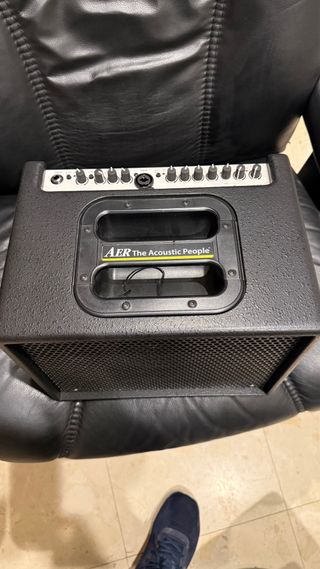 Amplificador AER Compact 60, sin uso.
