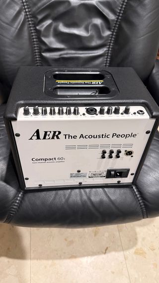 Amplificador AER Compact 60, sin uso.