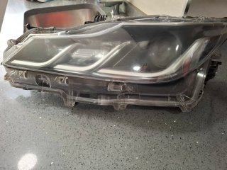 Faro Izquierdo Toyota Corolla