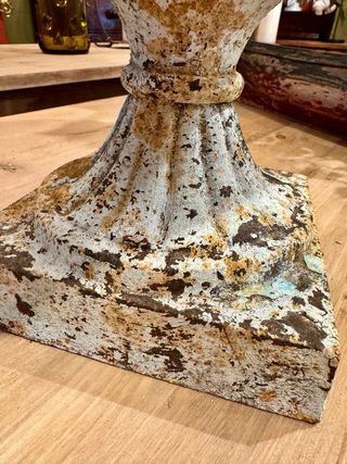 Copa Medici Antigua de  Hierro. Fundición