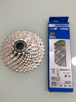 Cassette 11v 11/32 + Cadena Shimano 11v HG701
