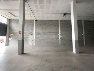 Nave industrial en alquiler en Argentona