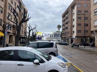 Local comercial en alquiler en Zona Ausias March en Alboraya