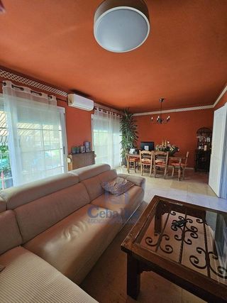 Casa adosada en venta en Estación-Manantiales en Guadalajara
