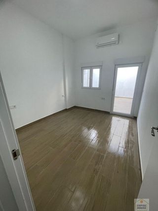 Piso en alquiler en Benifaió