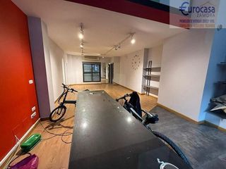 Local comercial en alquiler en Candelaria - Peña de Francia en Zamora