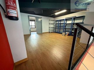 Local comercial en alquiler en Candelaria - Peña de Francia en Zamora