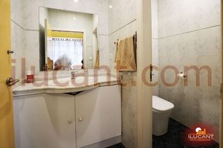 Piso en venta en Los Ángeles en Alicante