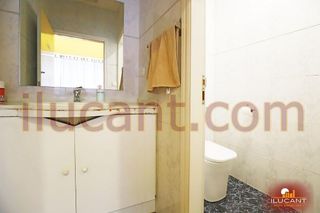 Piso en venta en Los Ángeles en Alicante