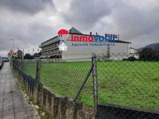 Nave industrial en alquiler en Tui