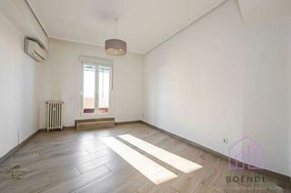 Piso en alquiler en Delicias en Madrid