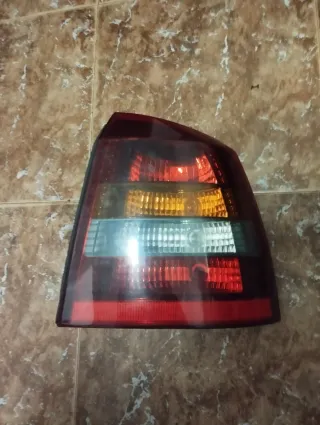 Piloto Trasero Derecho Opel Astra G 5 Puertas