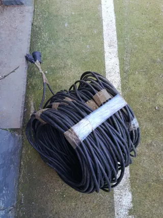 Cable Manguera Eléctrica Negra 150m