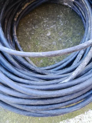 Cable Manguera Eléctrica Negra 150m