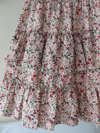 Falda acampanada NUEVA