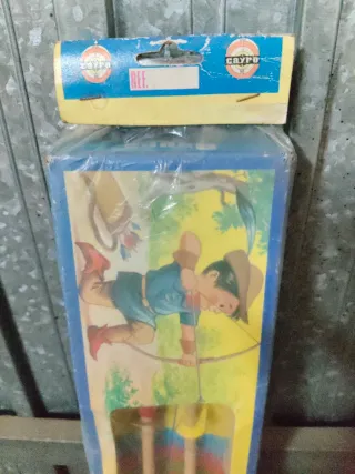 Juguete vintage arco y flechas