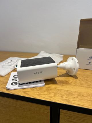 Cámara Vigilancia AOQEE 3MP 2K Solar