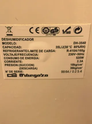 2 Deshumidificadores DeLonghi