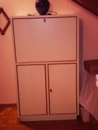 Coppia Comodini, marmo con Madia Veneziano restaur