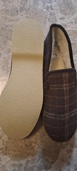 Zapatillas casa lana virgen cuadros