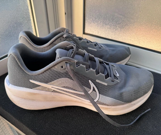 Zapatillas Nike Downshifter 13 Gris/Blanco