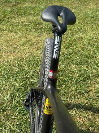 Bicicleta MTB Carbono Super Leggera