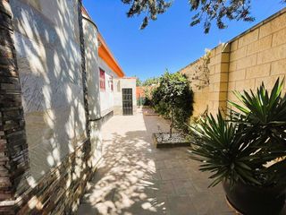 Chalet en venta en Valdepeñas