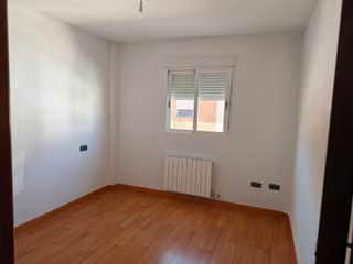 Chalet en venta en Renfe - Bulevar 1º y 2º Fase en Jaén
