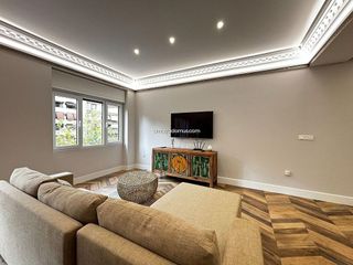 Piso en alquiler en Ensanche - Diputación en Alicante